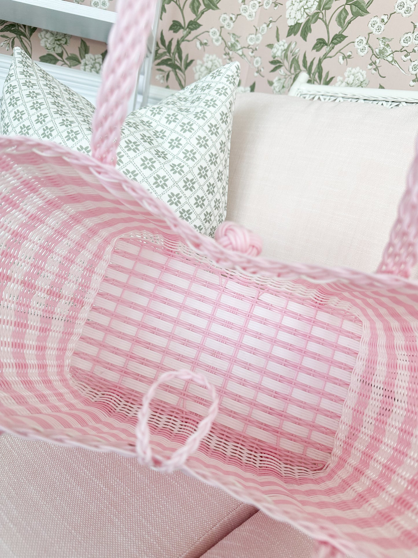 Small Darling Carryall | Pink Hydrangea