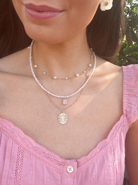 Faith Scalloped Pendant Cross Necklace