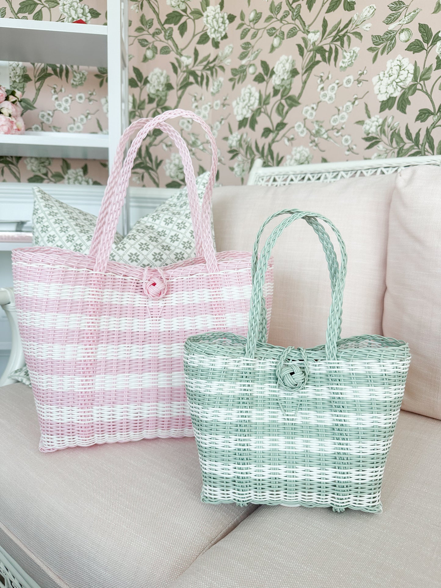 Small Darling Carryall | Pink Hydrangea