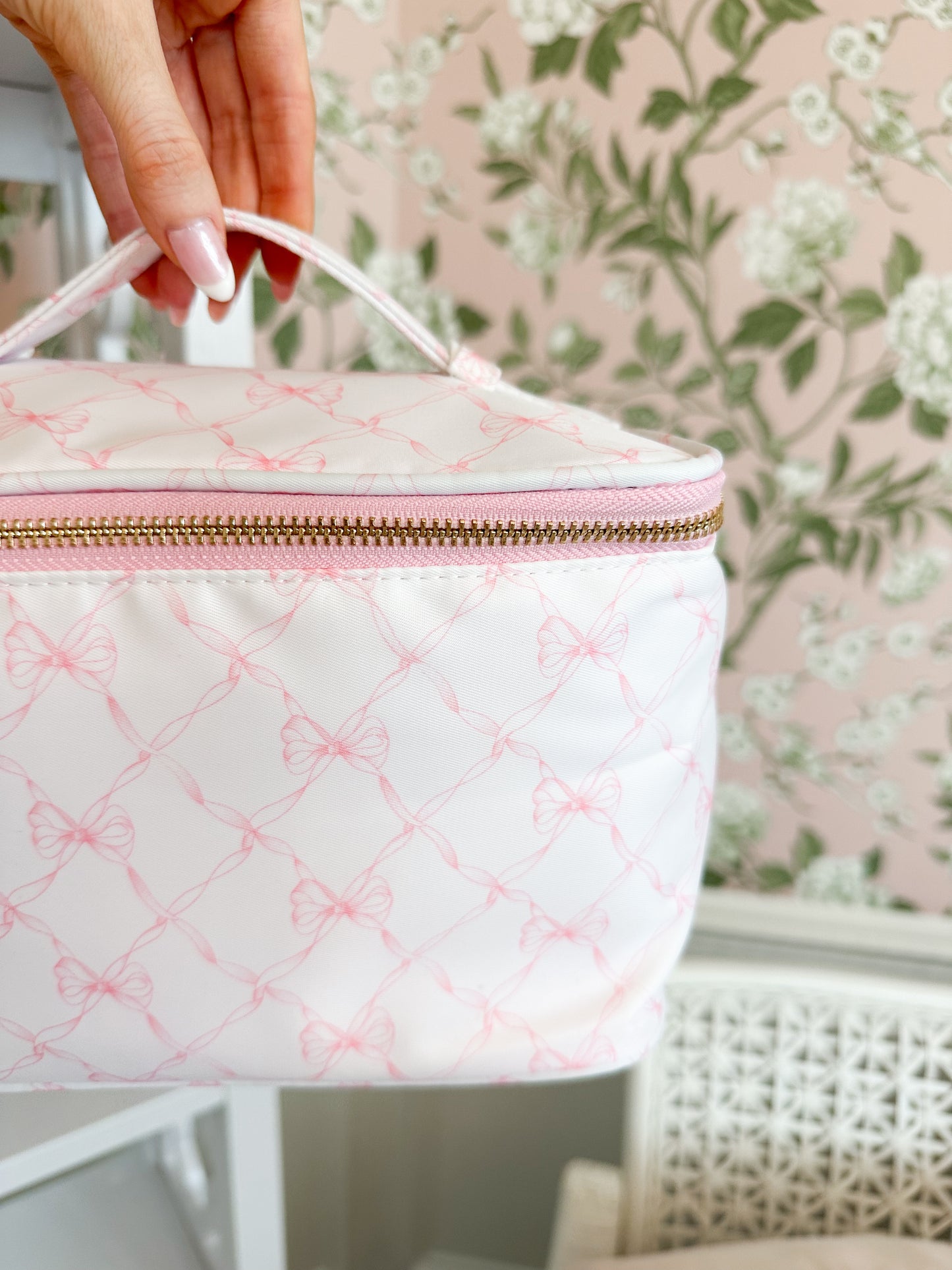 Bow Ribbon Vanity Case