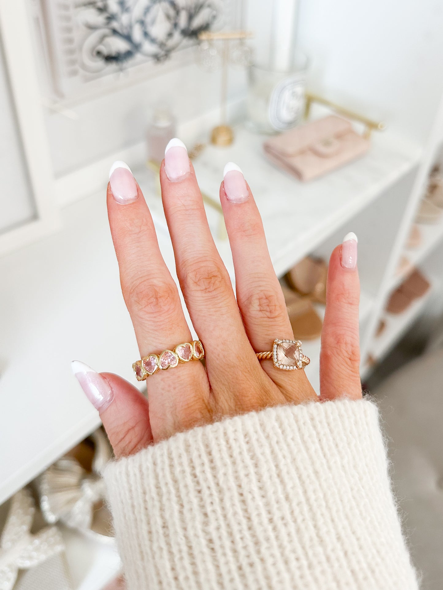 Rosy Romance Bezel Heart Ring (Pink)