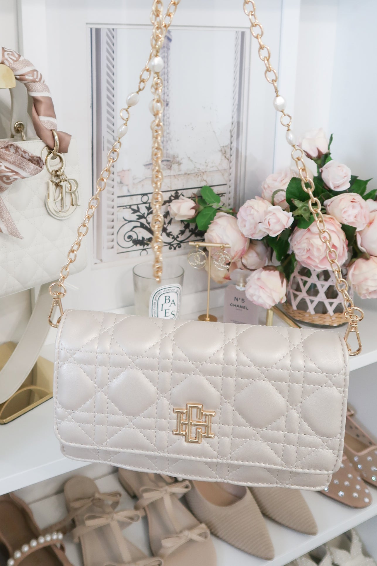 Pretty In Pearls Crossbody Quilted Bag