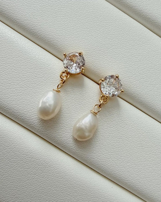 Stella Drop Earrings