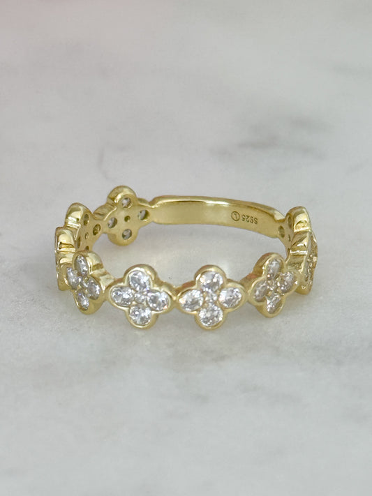 Clover Blooms Ring