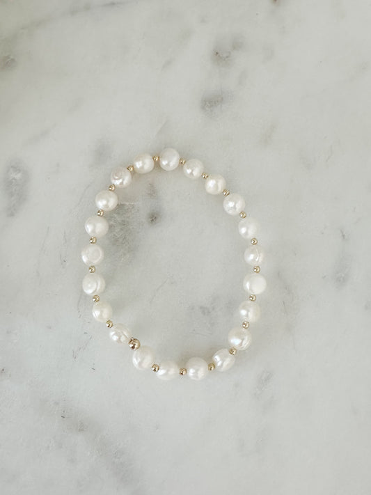 Rosa Pearl Stretch Bracelet