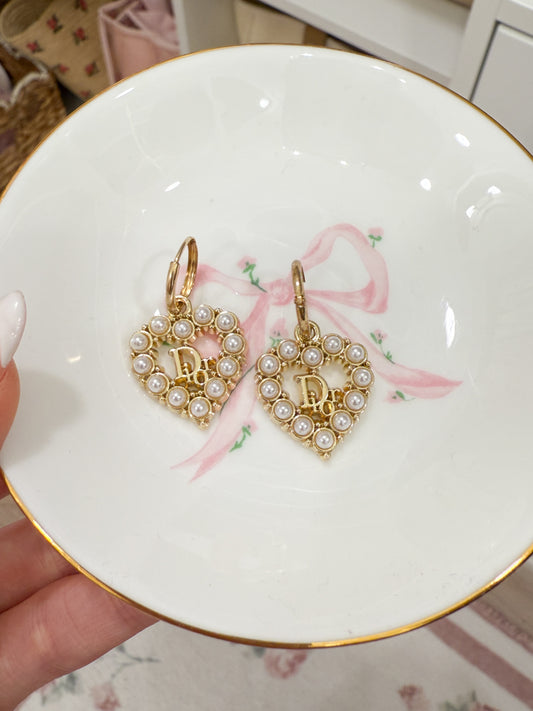 J'adore Pearl Heart Earrings (Sold Out, PRE-ORDER 9/30)